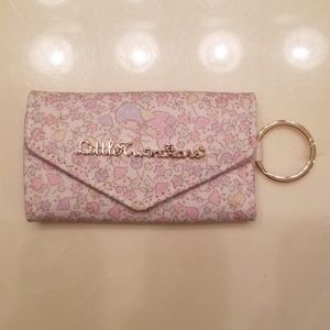 Little Twin Stars key holder